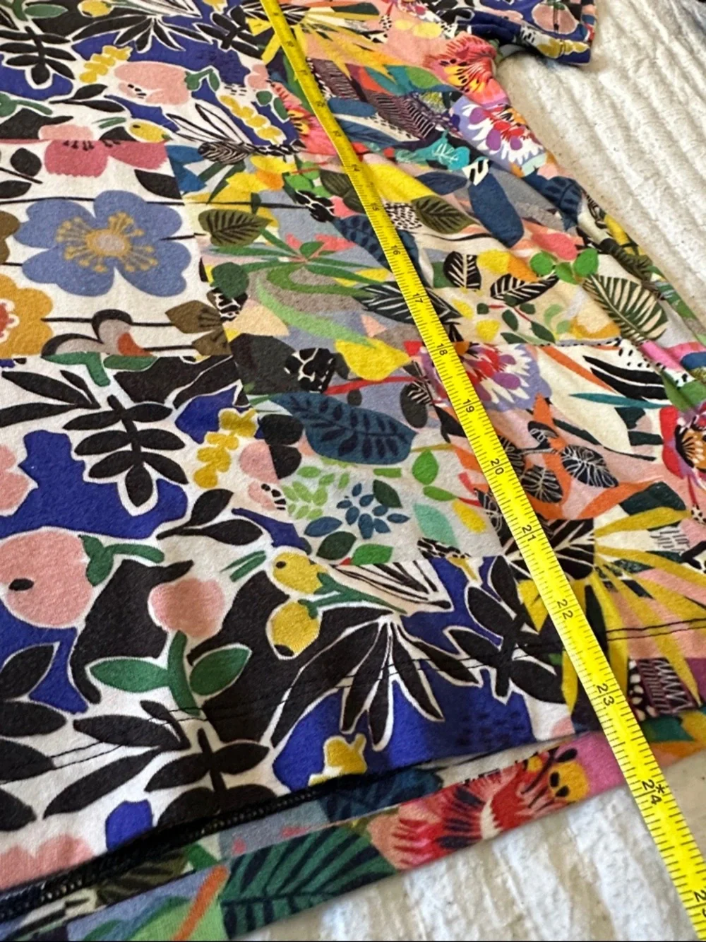 Johnny Was Multicolor Floral Patchwork Polo - Picture 5 of 6